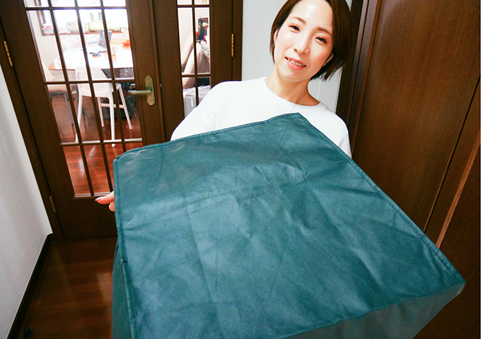 集荷キットを宅配業者に渡す