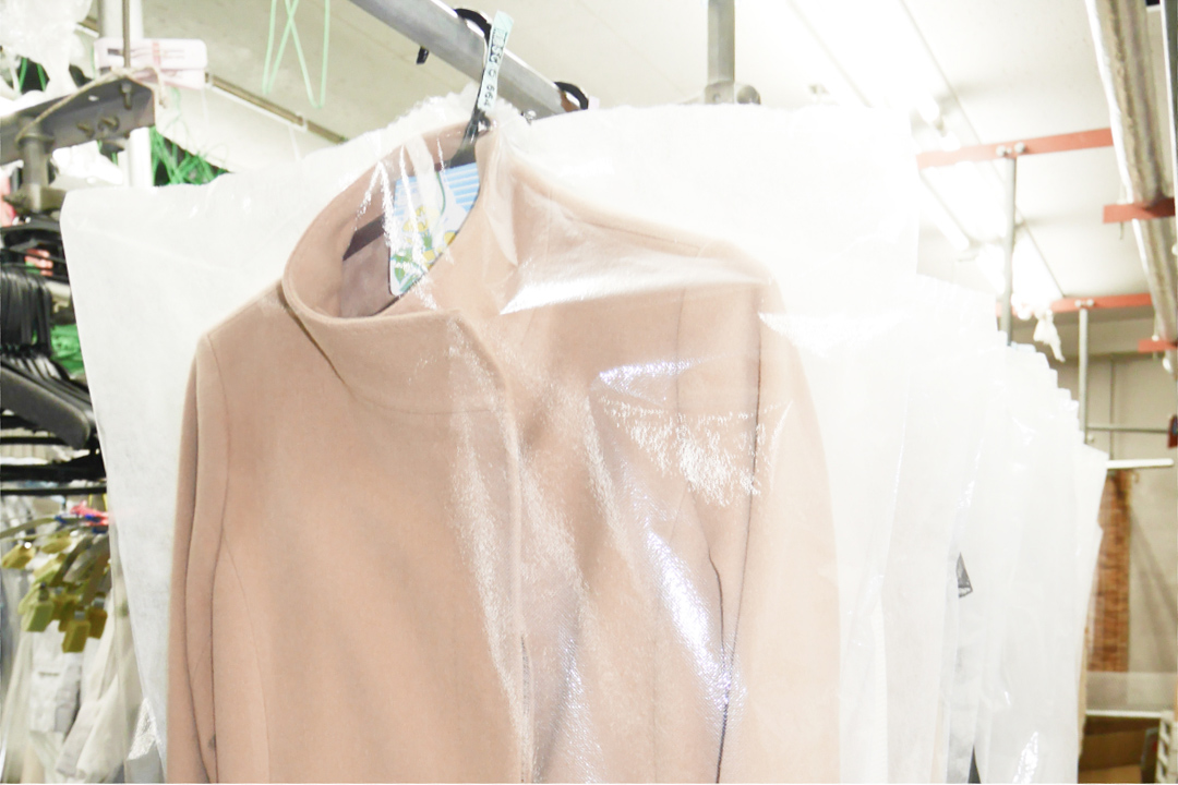 お品物を想った、不織布包装も可能。