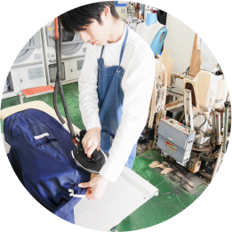 ひとの手による二段階仕上げ